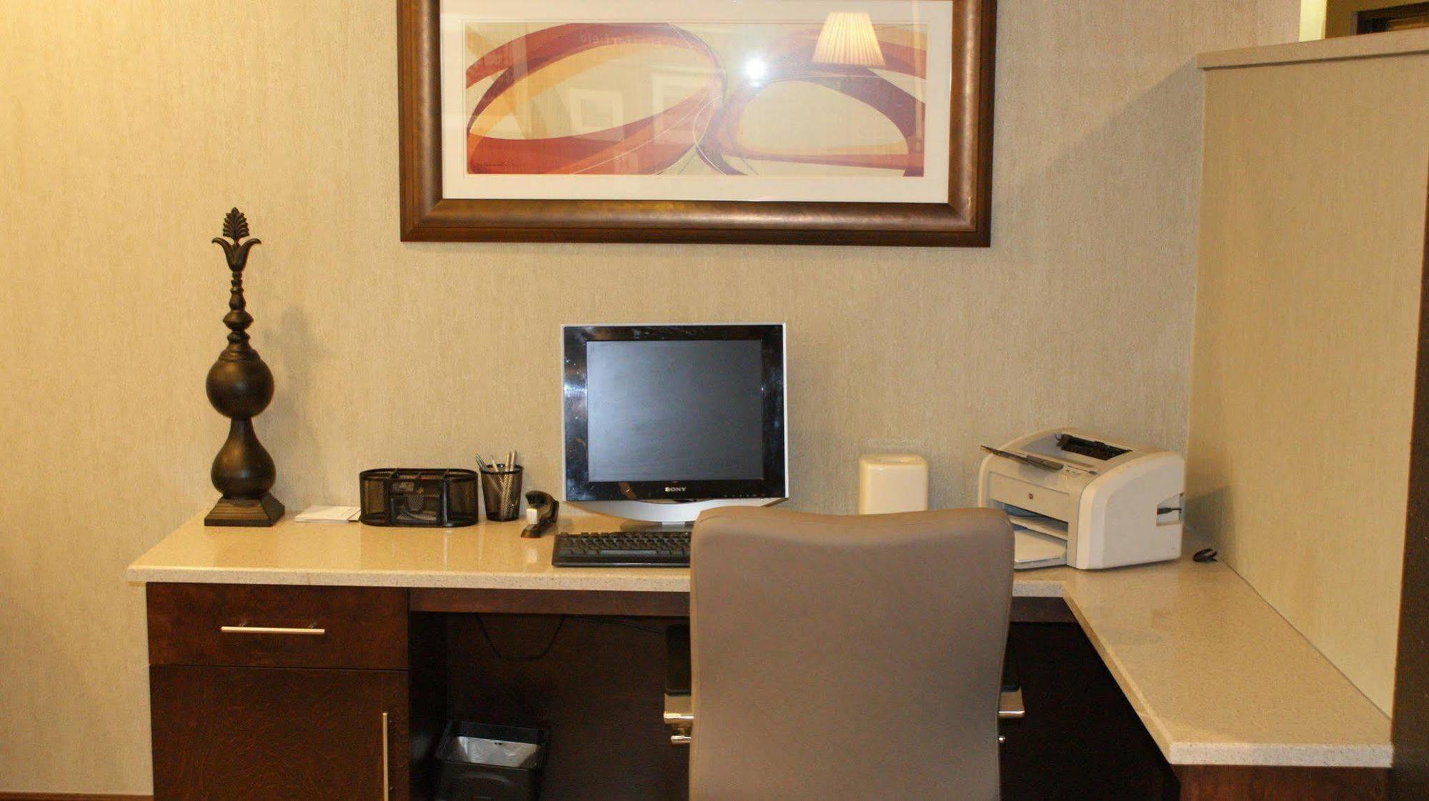 Hampton Inn St. Louis-Chesterfield Exterior foto